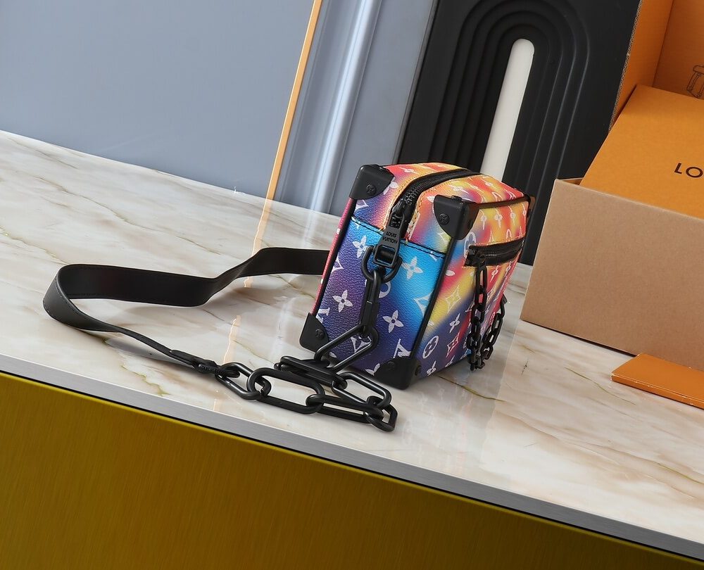 1:1 Replica Louis Vuitton LV Soft Trunk Taurillon Monogram 2 Luxury Bag For Women M57702 M44480 M68906 M44735 - 18.5 cm