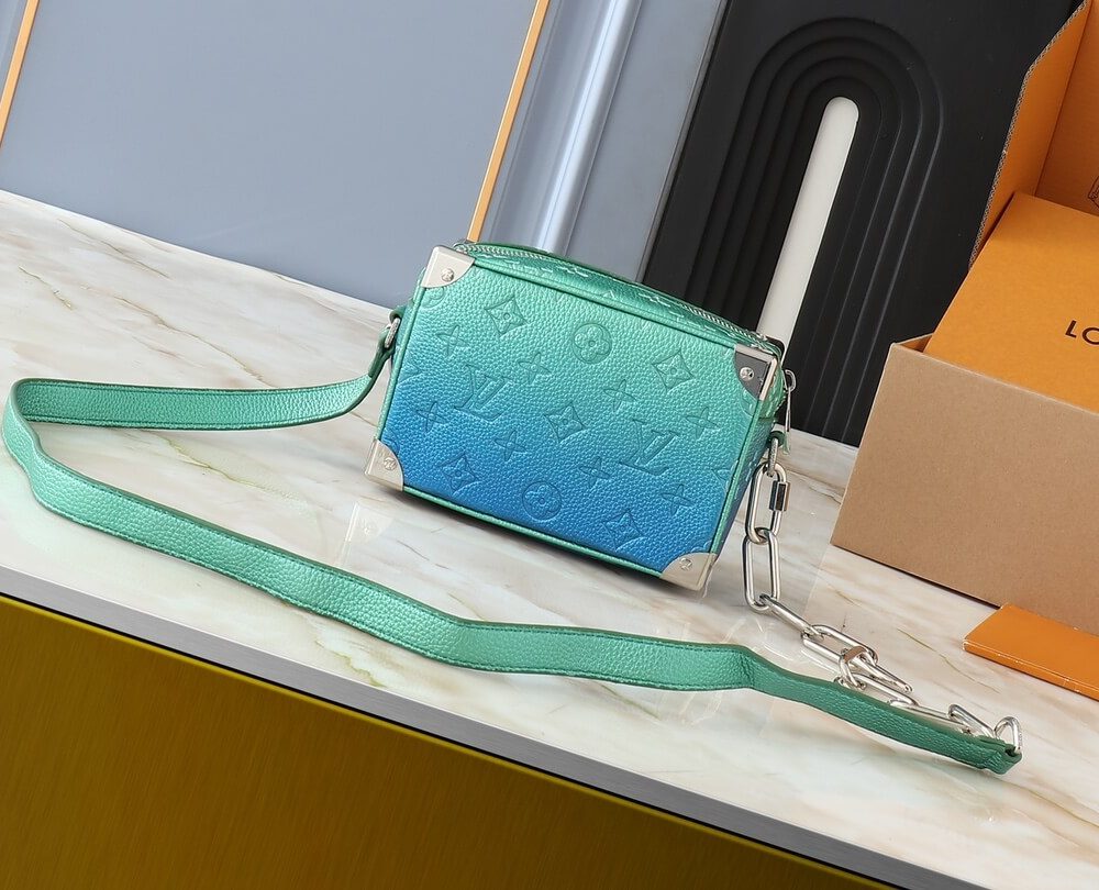 1:1 Replica Louis Vuitton LV Soft Trunk Taurillon Monogram 6 Luxury Bag For Women M57702 M44480 M68906 M44735 - 18.5 cm