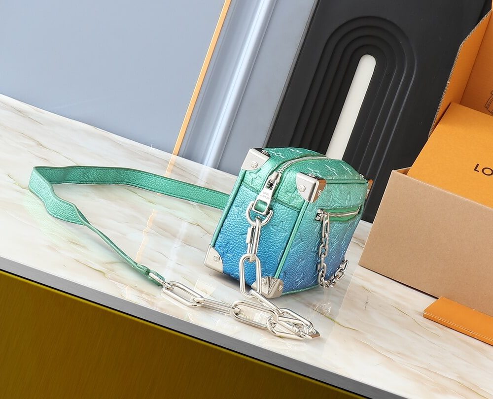 1:1 Replica Louis Vuitton LV Soft Trunk Taurillon Monogram 6 Luxury Bag For Women M57702 M44480 M68906 M44735 - 18.5 cm