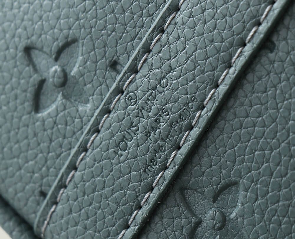 1:1 Replica Louis Vuitton LV Keepall Bandouliere 25 Taurillon Monogram Luxury Bag For Women M13866 - 25 cm