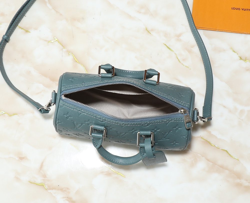 1:1 Replica Louis Vuitton LV Keepall Bandouliere 25 Taurillon Monogram Luxury Bag For Women M13866 - 25 cm