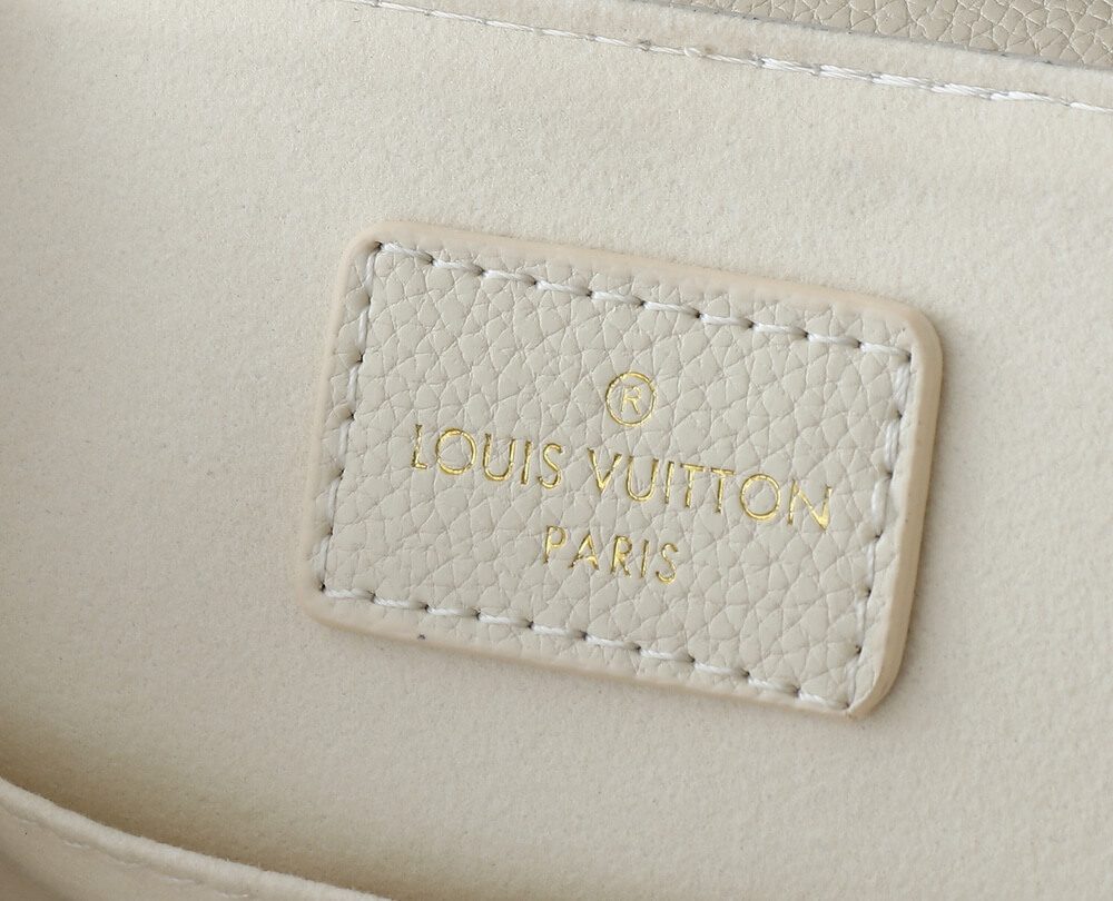 1:1 Replica Louis Vuitton LV Backup Bicolor Monogram Empreinte Leather Luxury Bag For Women M47106 - 22cm