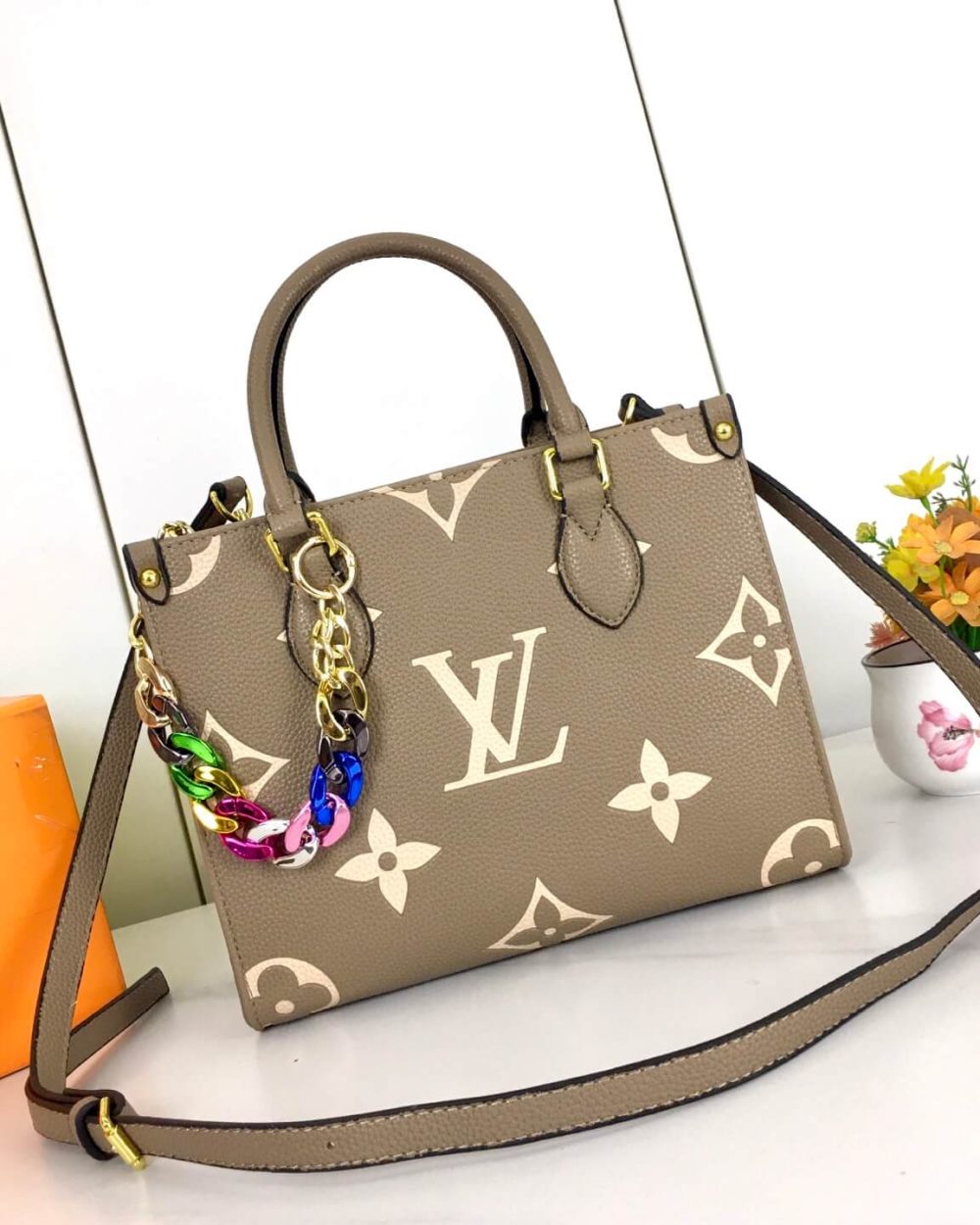 1:1 Replica Louis Vuitton LV OnTheGo PM Luxury Bag M46839/M45038/M45039ONTHEGO 2 - 25cm