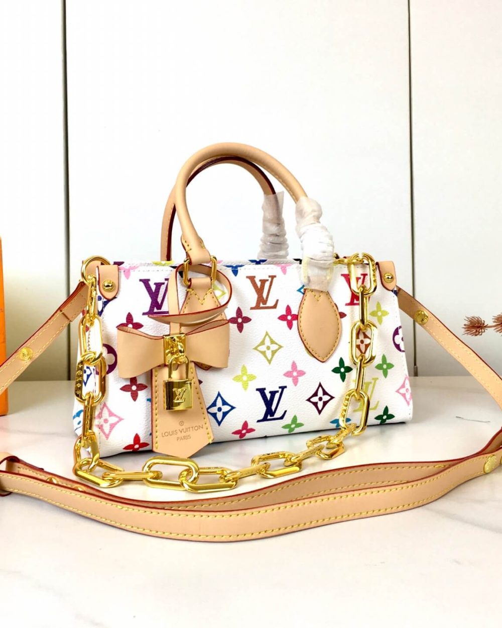 1:1 Replica Louis Vuitton LV X TM Onthego East West Chain Autres Toiles Monogram Luxury Bag For Women M13260 M46653 - 25 cm