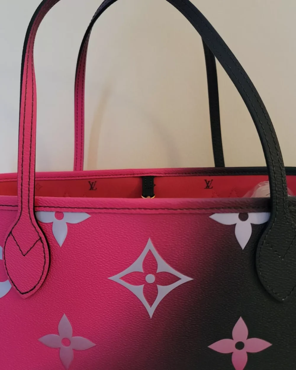 1:1 Replica Louis Vuitton LV Midnight Fuschia Neverfull MM Monogram Luxury Bag For Women - 31cm/ 12.3in