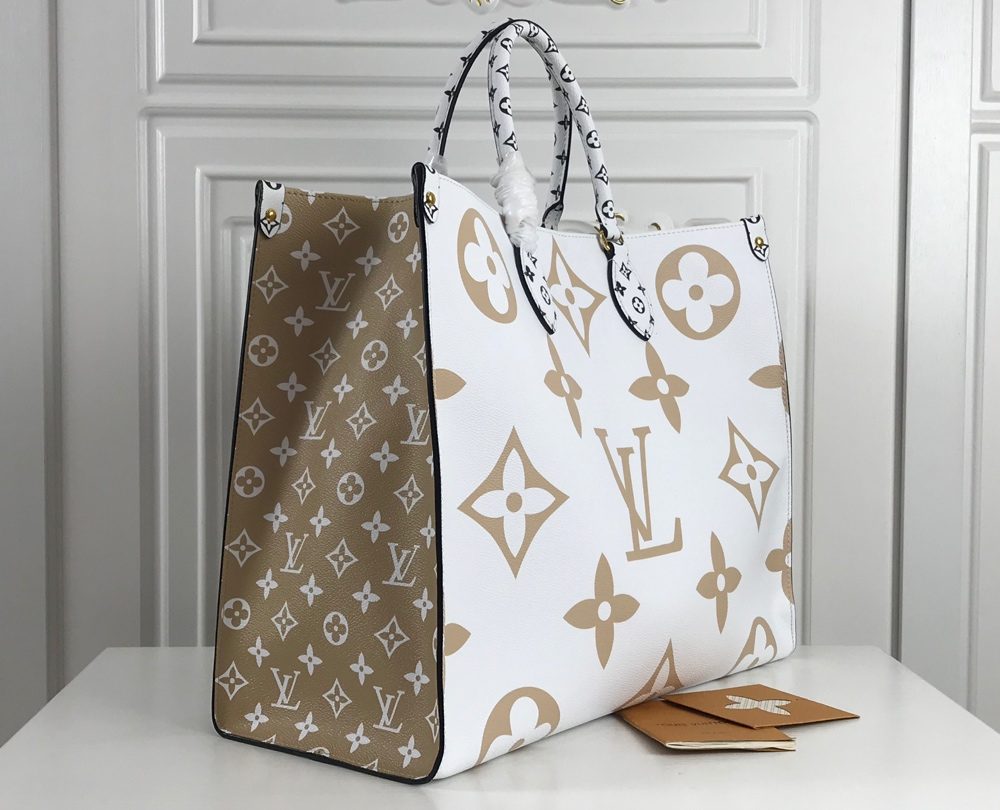 1:1 Replica Louis Vuitton MONOGRAM GIANT ONTHEGO GM WHITE KHAKI GREEN BEIGE Bag 41cm