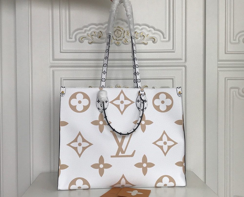 1:1 Replica Louis Vuitton MONOGRAM GIANT ONTHEGO GM WHITE KHAKI GREEN BEIGE Bag 41cm