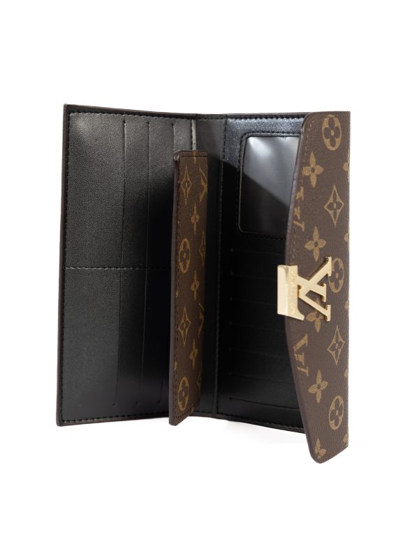 Louis Vuitton Wallet - WL004