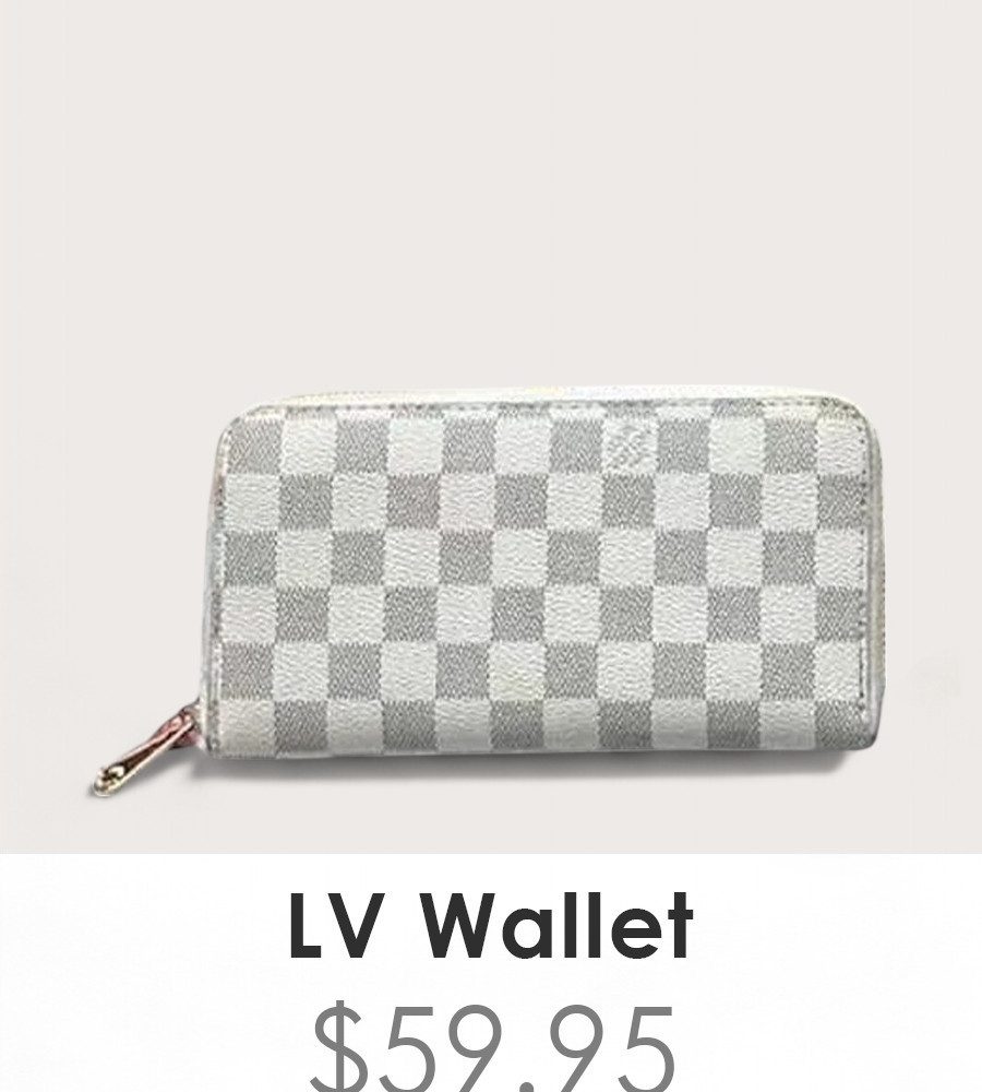 Louis Vuitton Wallet - WL042