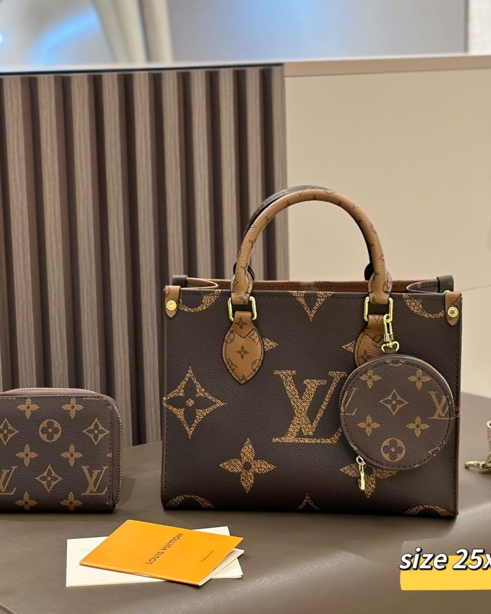 DBS-LC1033 - Onthego PM Handbag Deal