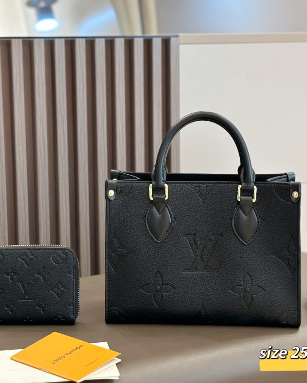 DBS-LC1045 - Onthego PM Handbag Deal