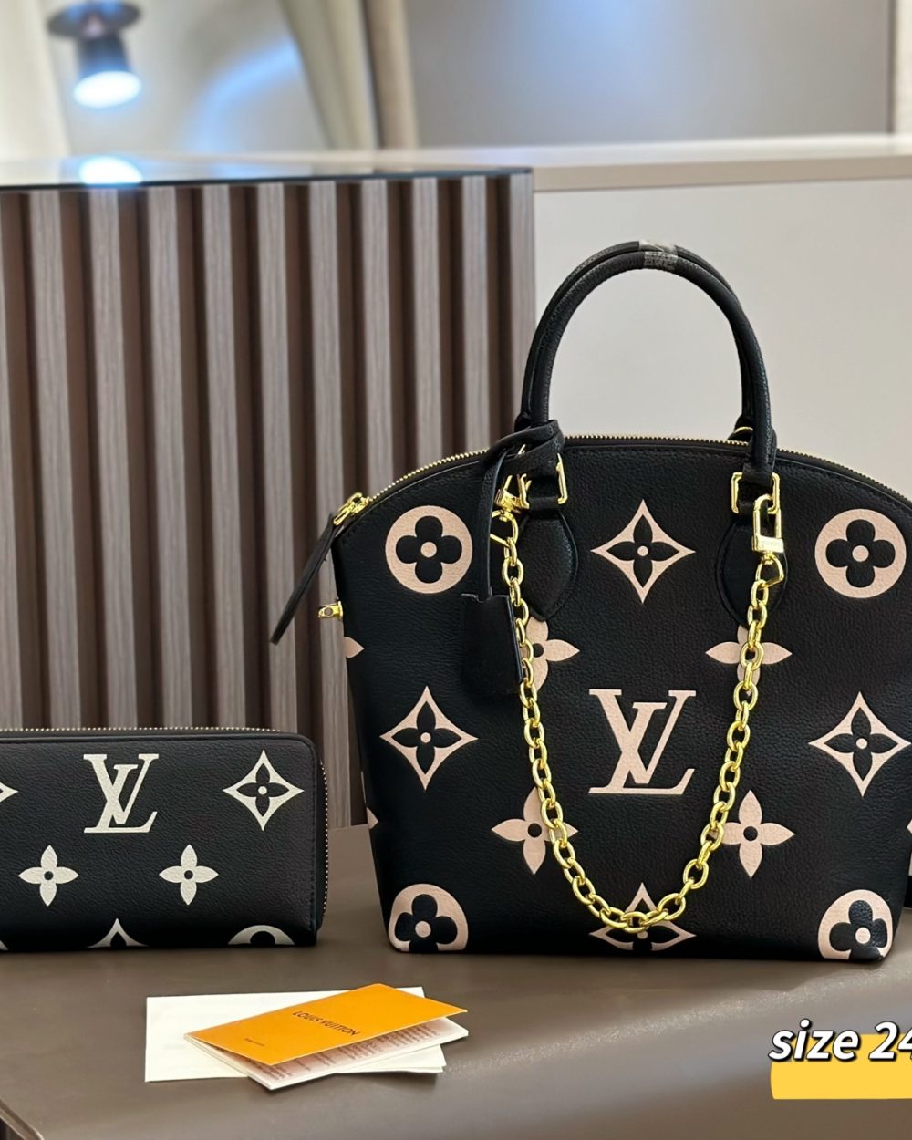 DBS-LC1060 - Lockit PM Handbag Deal