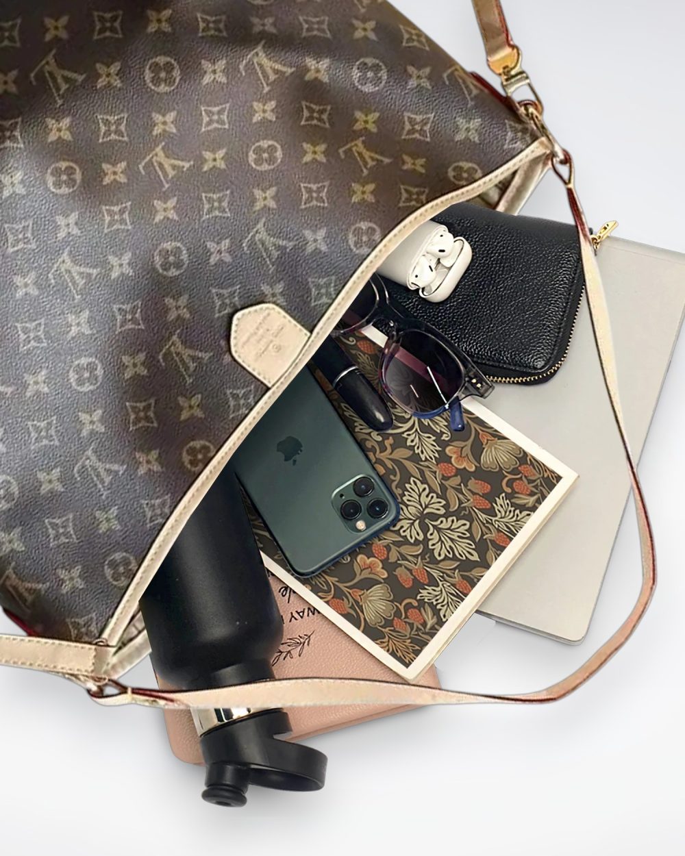 LC476 - Delightful MM Handbag