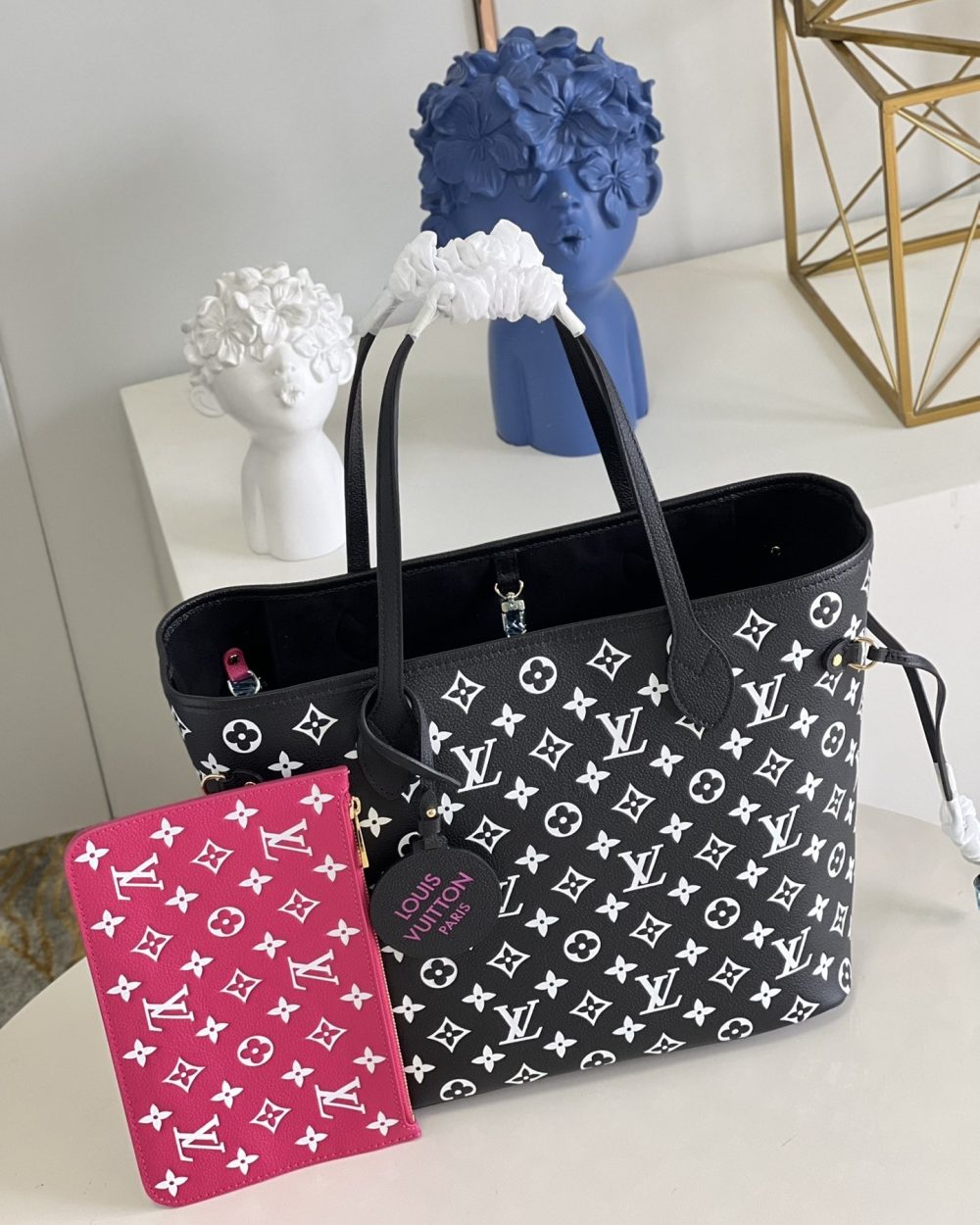 1:1 Replica Louis Vuitton LV Empriente Neverfull MM Black/White Luxury Bag For Women M46103 - 12.2in/31cm