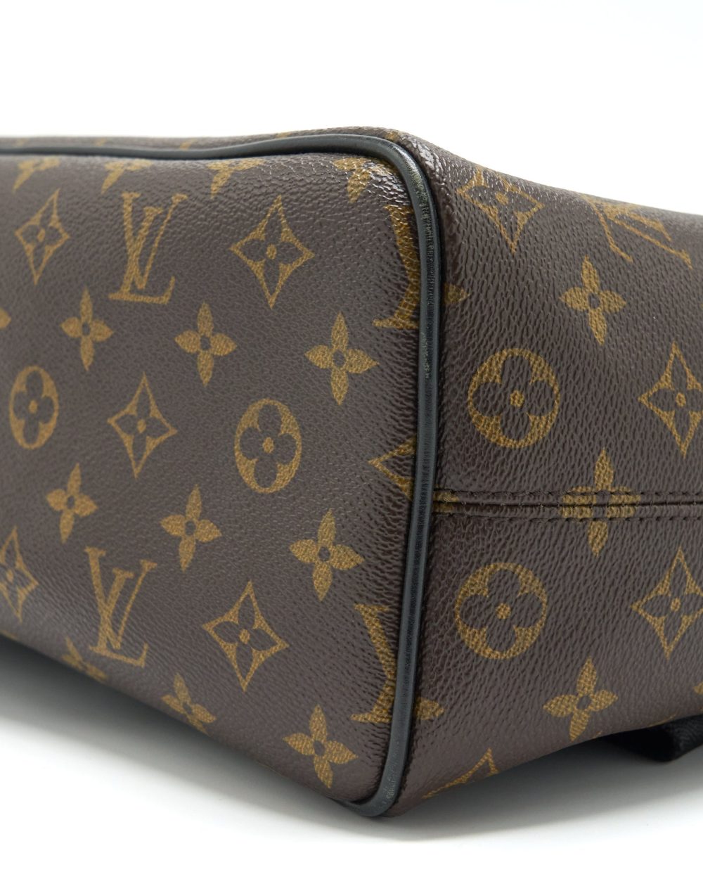 AAA Replica Louis Vuitton LV MACASSAR PALK BACKPACK MONOGRAM CANVAS GHW