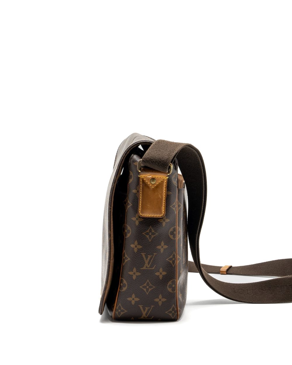 AAA Replica Louis Vuitton LV MEN’S MESSENGER BAG MONOGRAM CANVAS GHW