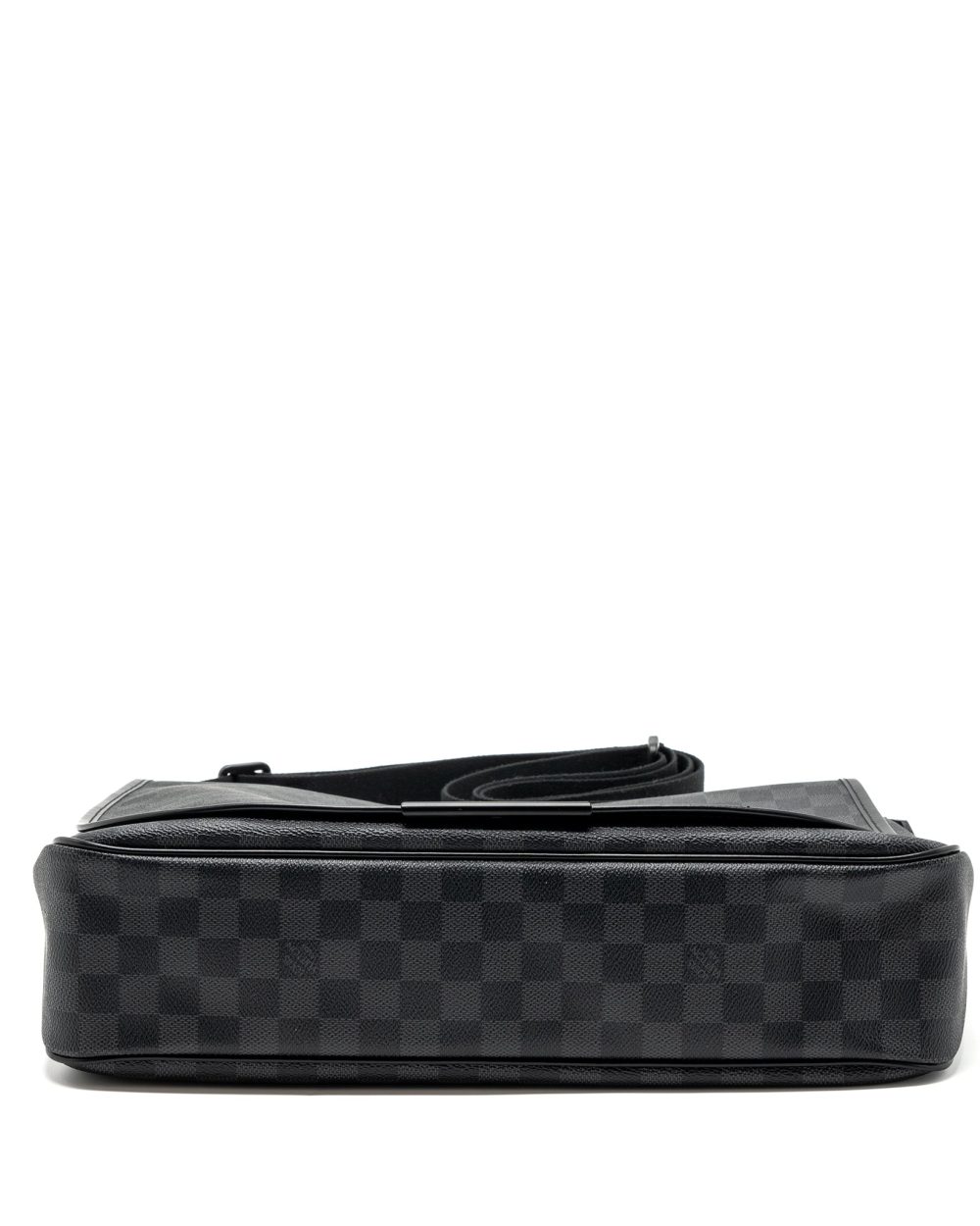 AAA Replica Louis Vuitton LV LARGE MESSANGER BAG DAMIER GRAPHITE CANVAS SHW