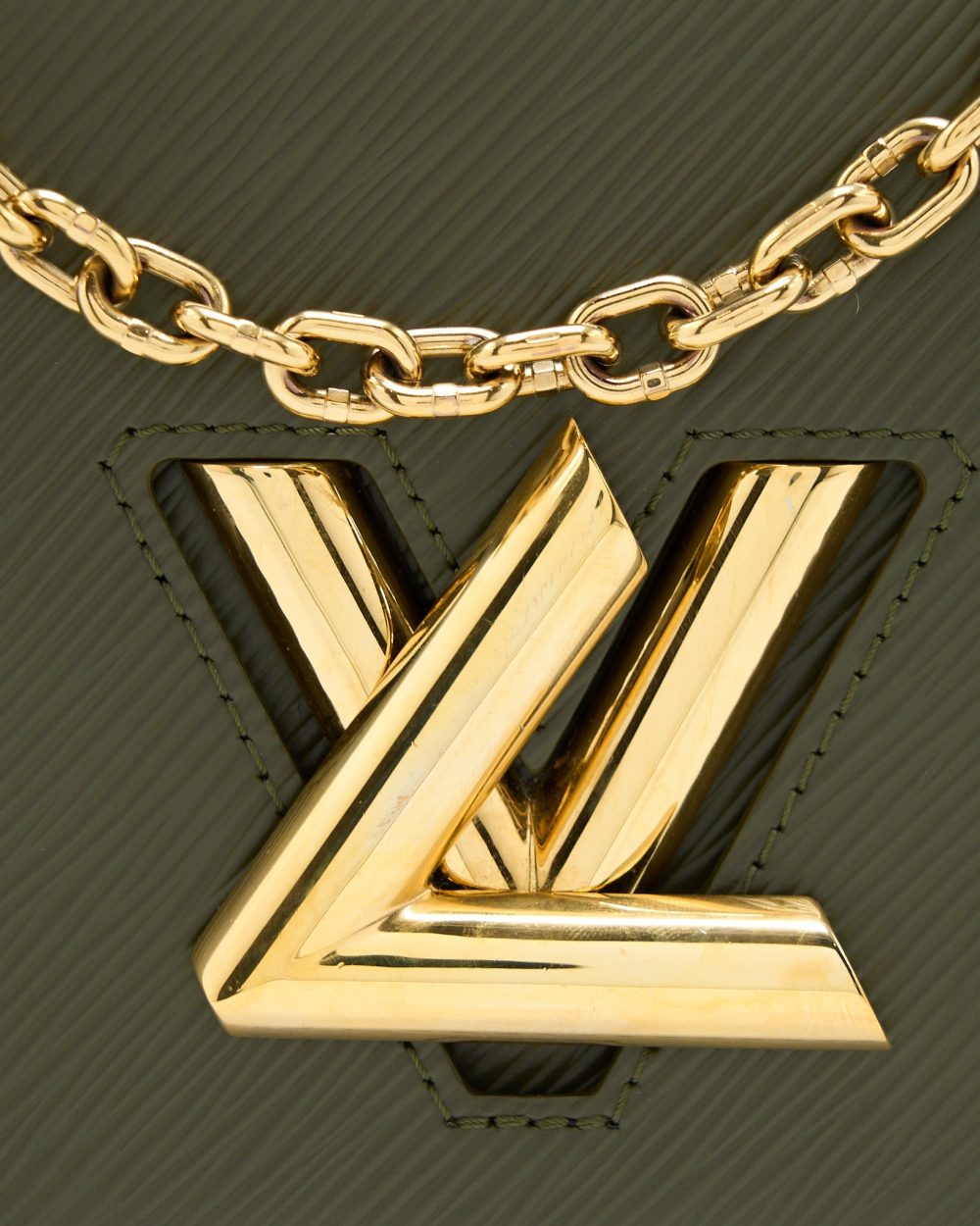 AAA Replica Louis Vuitton LV TWIST BAG MM EPI GREEN/WHITE GHW