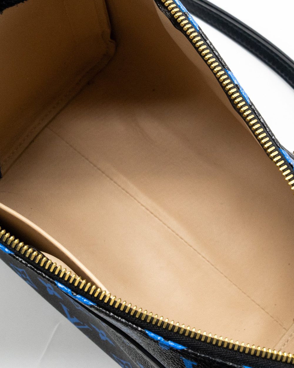 AAA Replica Louis Vuitton LV SPEEDY AMAZON COLOURED MONOGRAM CANVAS BLUE/BLACK GHW