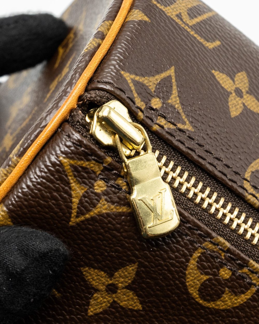 AAA Replica Louis Vuitton LV VINTAGE PAPILLON BAG MONOGRAM CANVAS GHW