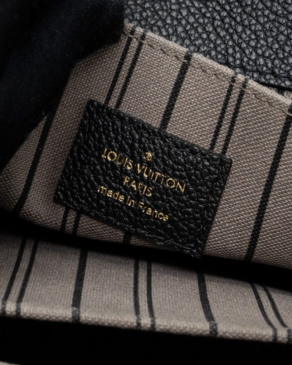 AAA Replica Louis Vuitton LV POCHETTE MÉTIS MONOGRAM EMPREINTE BLACK GHW (NEW VERSION)