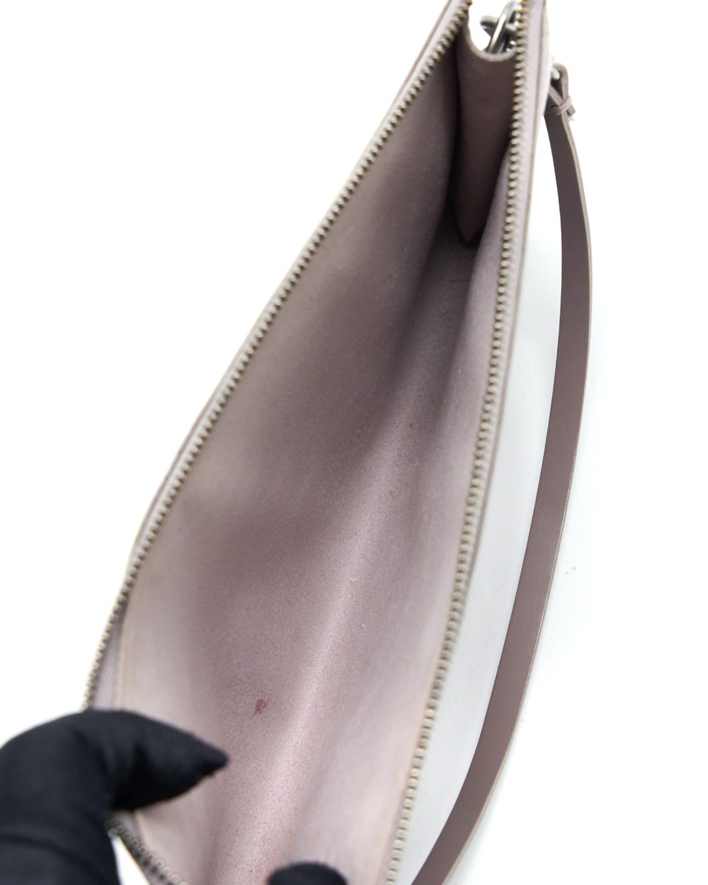 AAA Replica Louis Vuitton LV VINTAGE POCHETTE EPI LIGHT PURPLE BRUSHED SHW