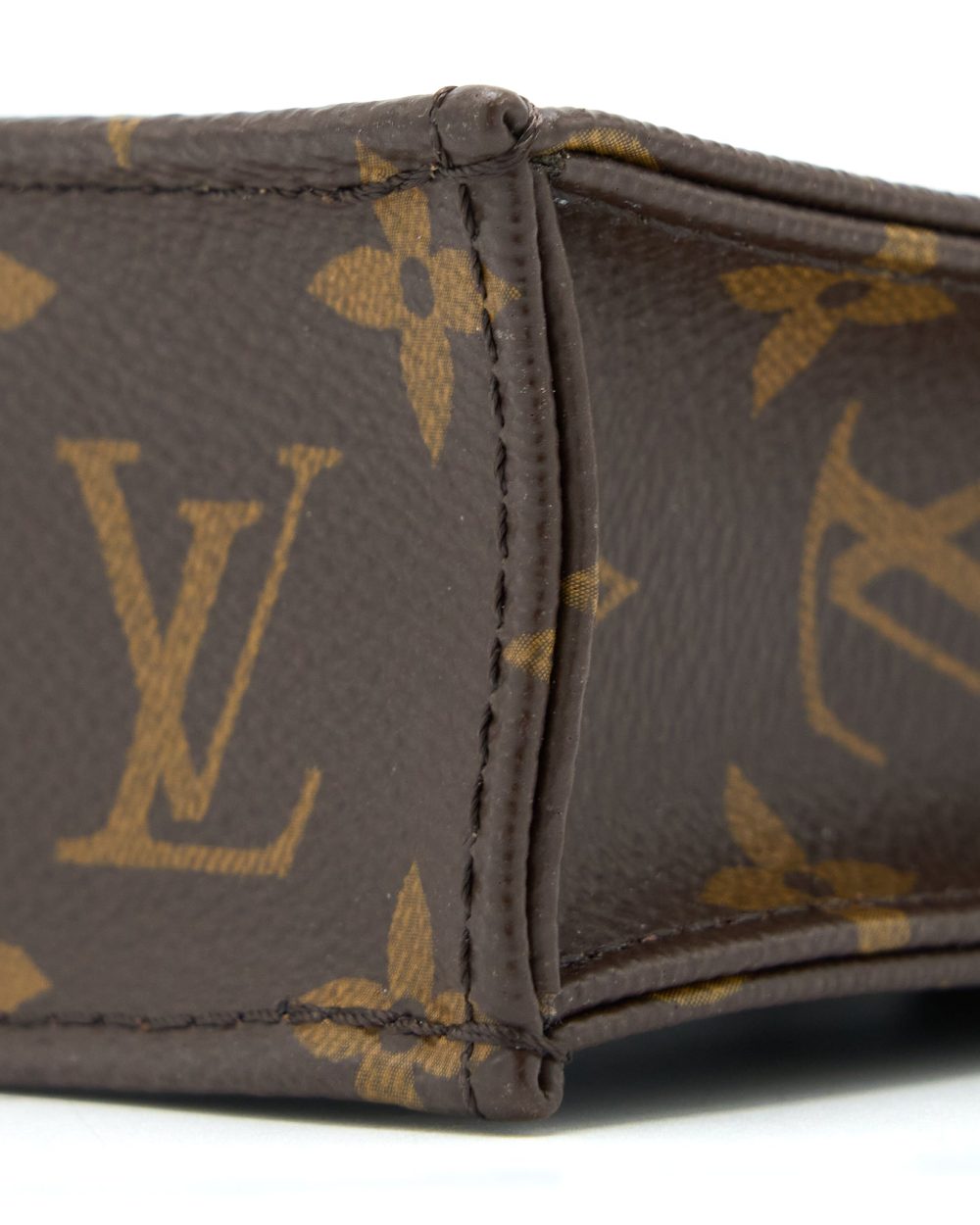 AAA Replica Louis Vuitton LV PETIT SAC PLAT MONOGRAM CANVAS GHW