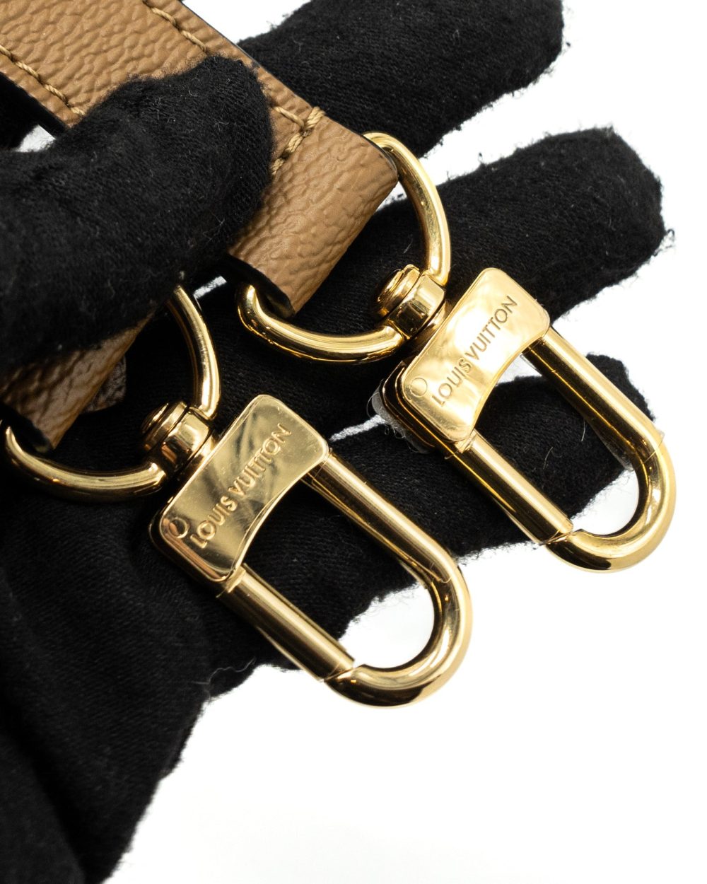 AAA Replica Louis Vuitton LV POCHETTE MÉTIS MONOGRAM REVERSE CANVAS GHW