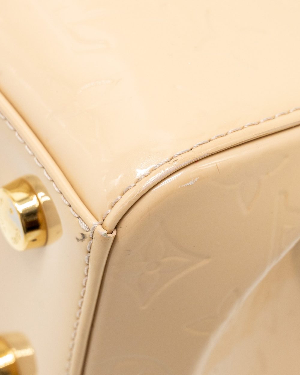 AAA Replica Louis Vuitton LV VERNIS BREA MM PATENT MONOGRAM BEIGE GHW