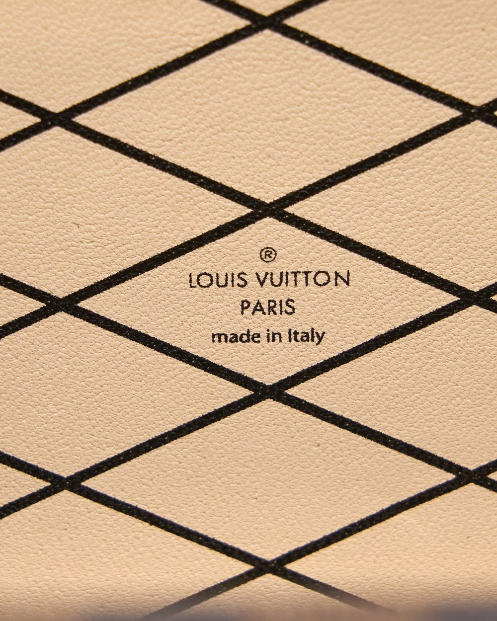 AAA Replica Louis Vuitton LV PETITE MALLE DAMIER EBENE CANVAS GHW