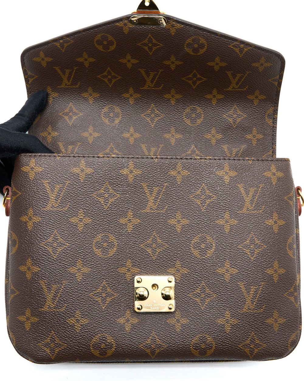 AAA Replica Louis Vuitton LV POCHETTE MÉTIS MONOGRAM CANVAS GHW