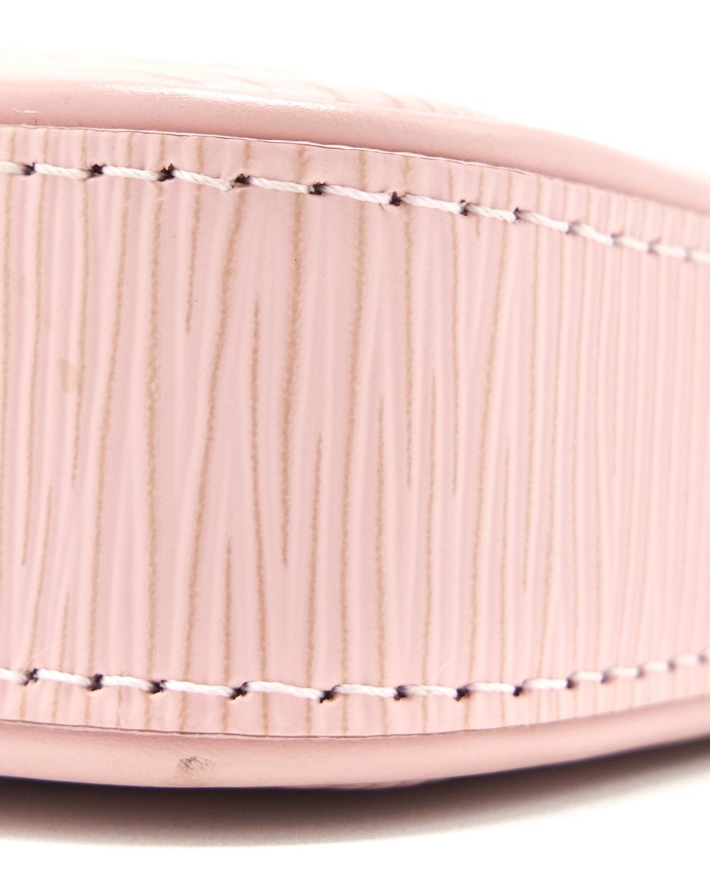 AAA Replica Louis Vuitton LV POCHETTE BAG EPI PINK SHW (NEW VERSION)