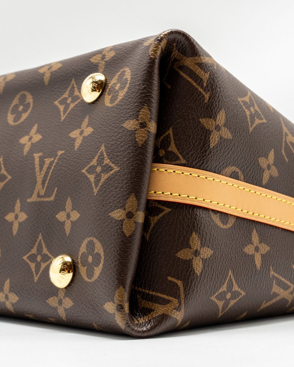 AAA Replica Louis Vuitton LV CARRYALL PM MONOGRAM CANVAS GHW