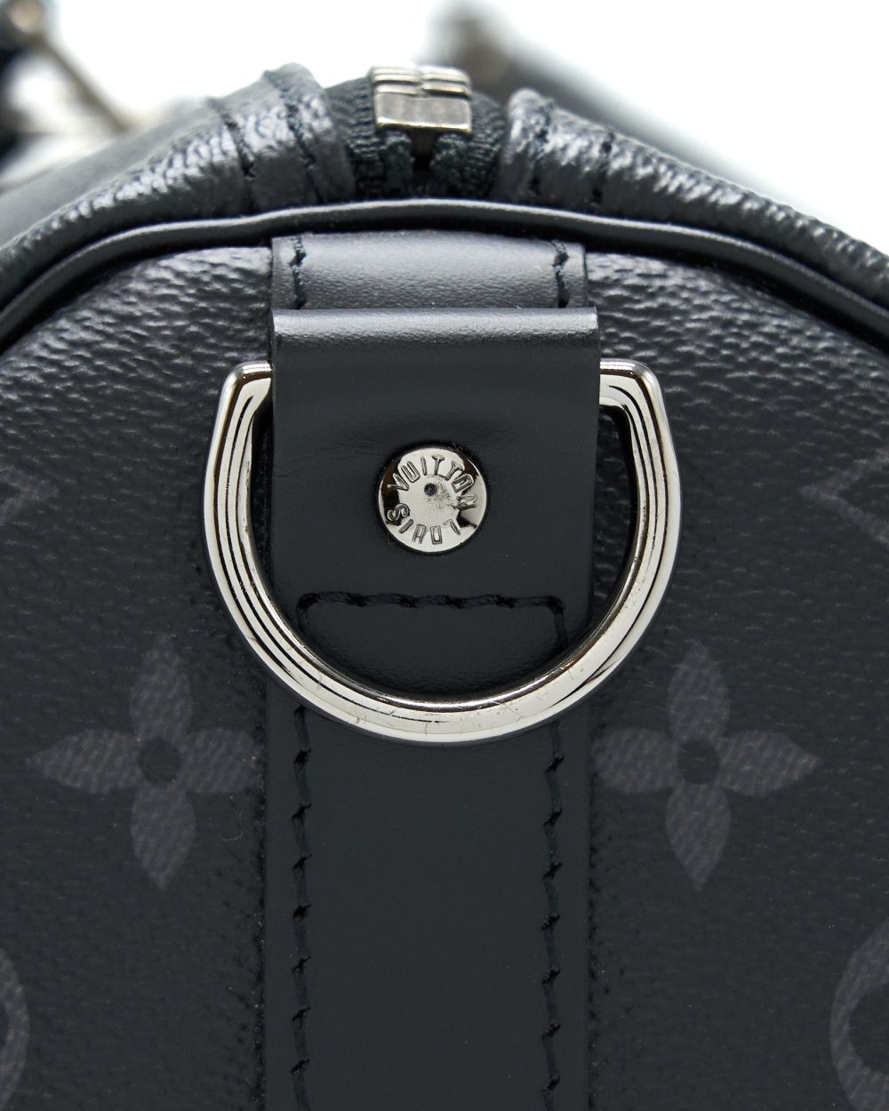 AAA Replica Louis Vuitton LV KEEPALL 55 WITH SHOULDER STRAP MONOGRAM ECLIPSE CANVAS SHW