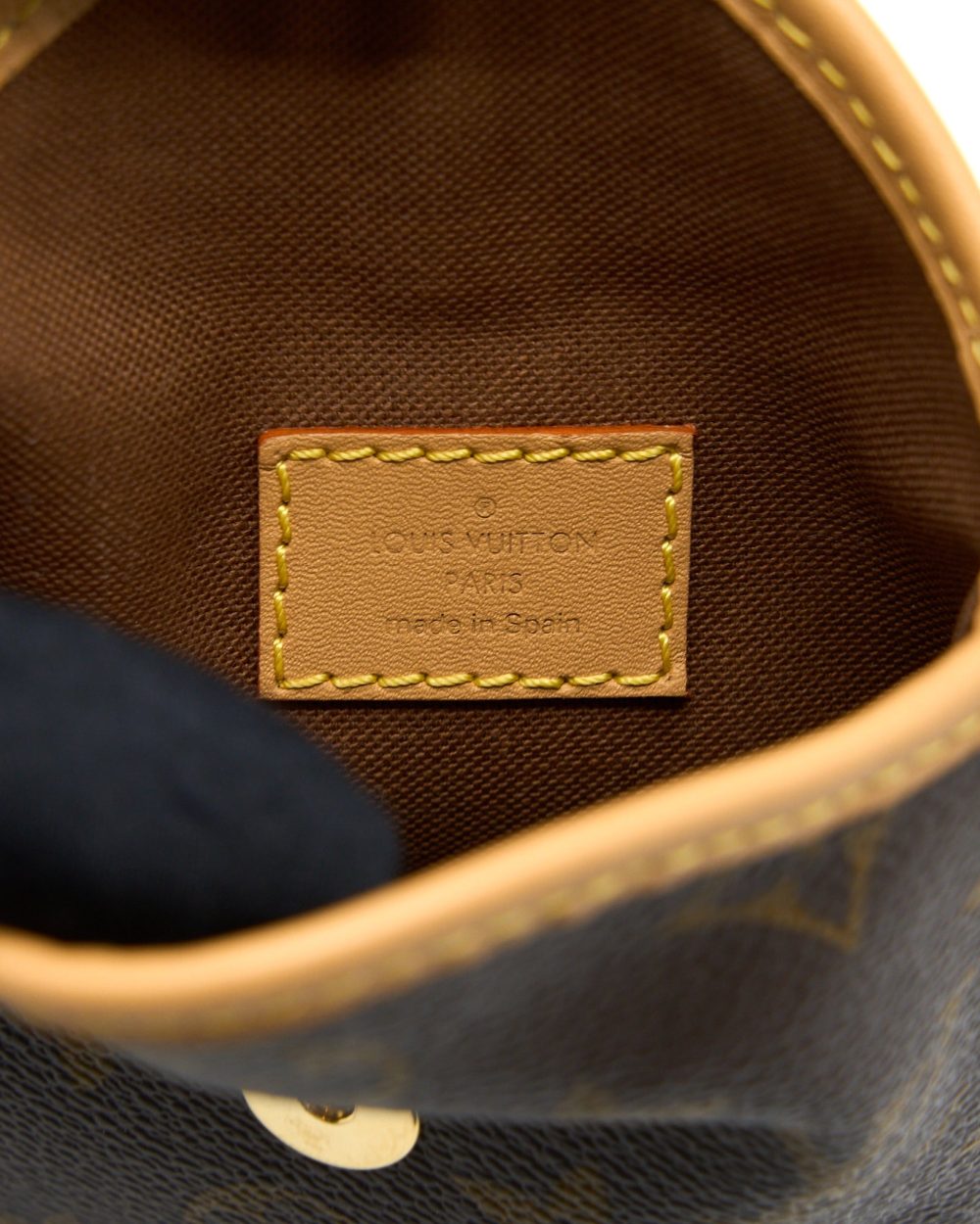 AAA Replica Louis Vuitton LV FOLD ME POUCH MONOGRAM CANVAS GHW