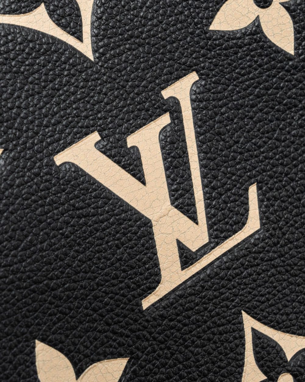 AAA Replica Louis Vuitton LV PETIT SAC PLAT MONOGRAM EMPREINTE CALFSKIN BLACK GHW (NEW VERSION)