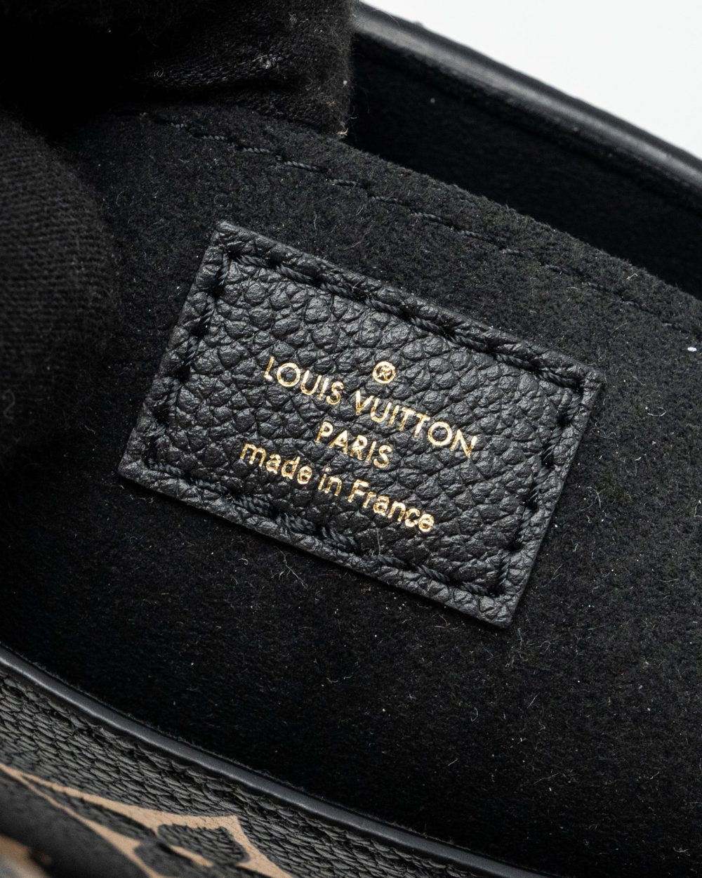 AAA Replica Louis Vuitton LV PETIT SAC PLAT MONOGRAM EMPREINTE CALFSKIN BLACK GHW (NEW VERSION)