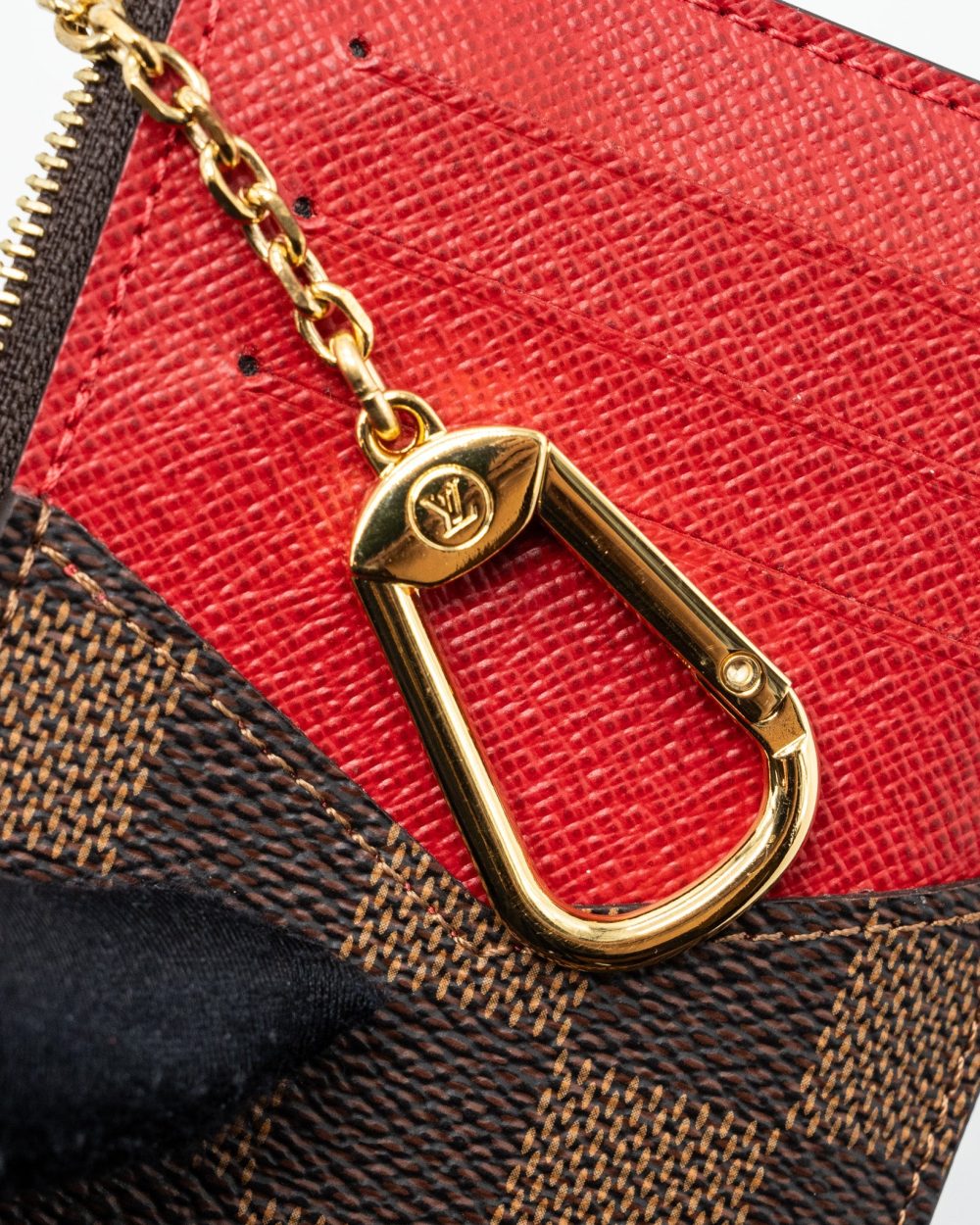 AAA Replica Louis Vuitton LV CARD HOLDER RECTO VERSO DAMIER EBENE/ RED GHW (NEW VERSION)