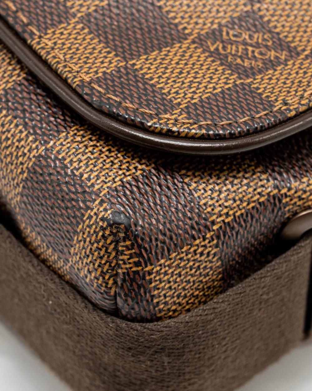 AAA Replica Louis Vuitton LV BROOKLYN PM MESSENGER BAG DAMIER EBENE CANVAS BROWN HARDWARE