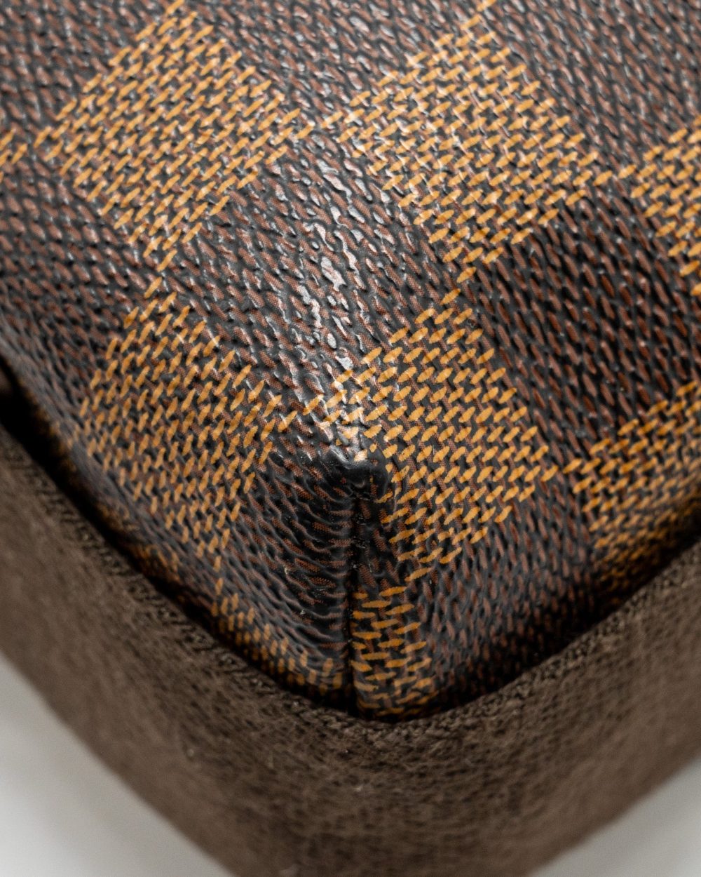 AAA Replica Louis Vuitton LV BROOKLYN PM MESSENGER BAG DAMIER EBENE CANVAS BROWN HARDWARE
