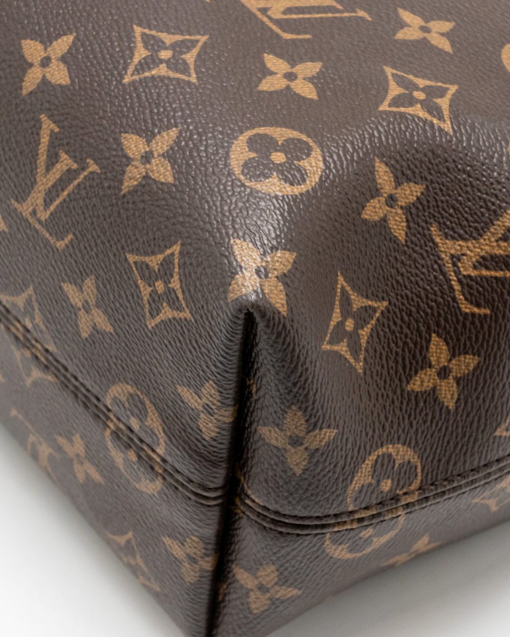 AAA Replica Louis Vuitton LV GRACEFUL PM MONOGRAM CANVAS GHW