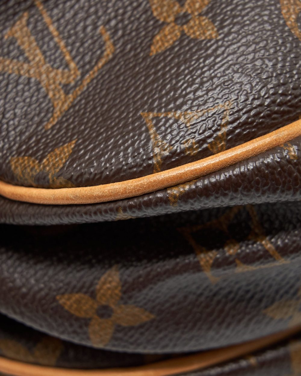 AAA Replica Louis Vuitton LV VINTAGE DOUBLE SIDE CROSSBODY BAG MONOGRAM CANVAS GHW
