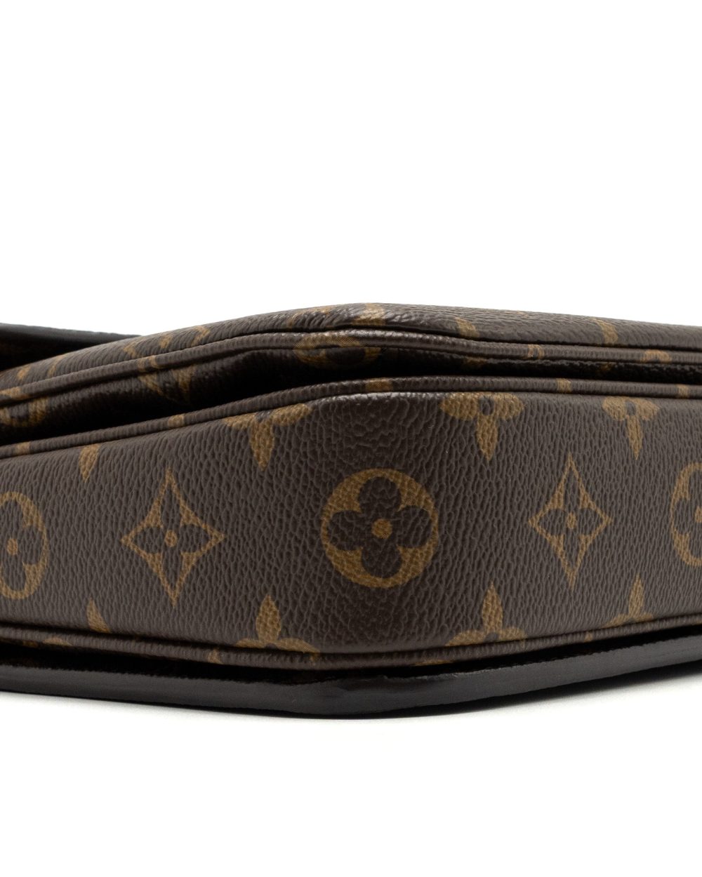 AAA Replica Louis Vuitton LV POCHETTE MÉTIS MONOGRAM CANVAS GHW