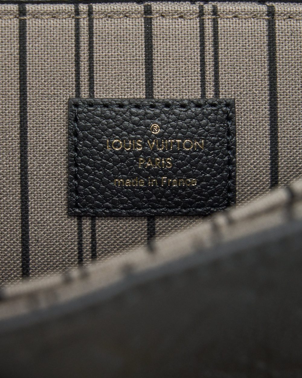 AAA Replica Louis Vuitton LV METIS POCHETTE MONOGRAM EMPREINTE BLACK GHW