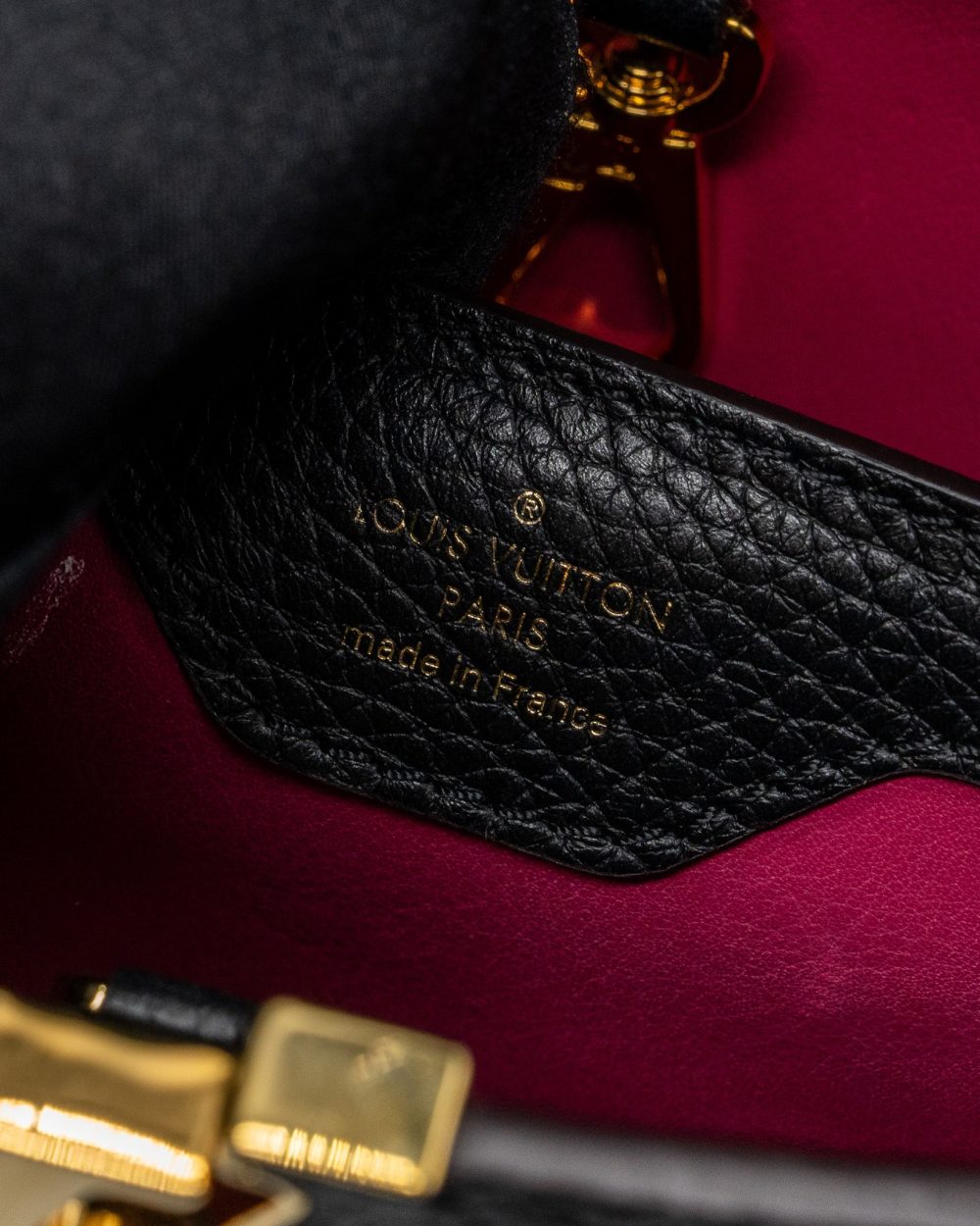 AAA Replica Louis Vuitton LV CAPUCINES BB TAURILLON BLACK / PINK GHW