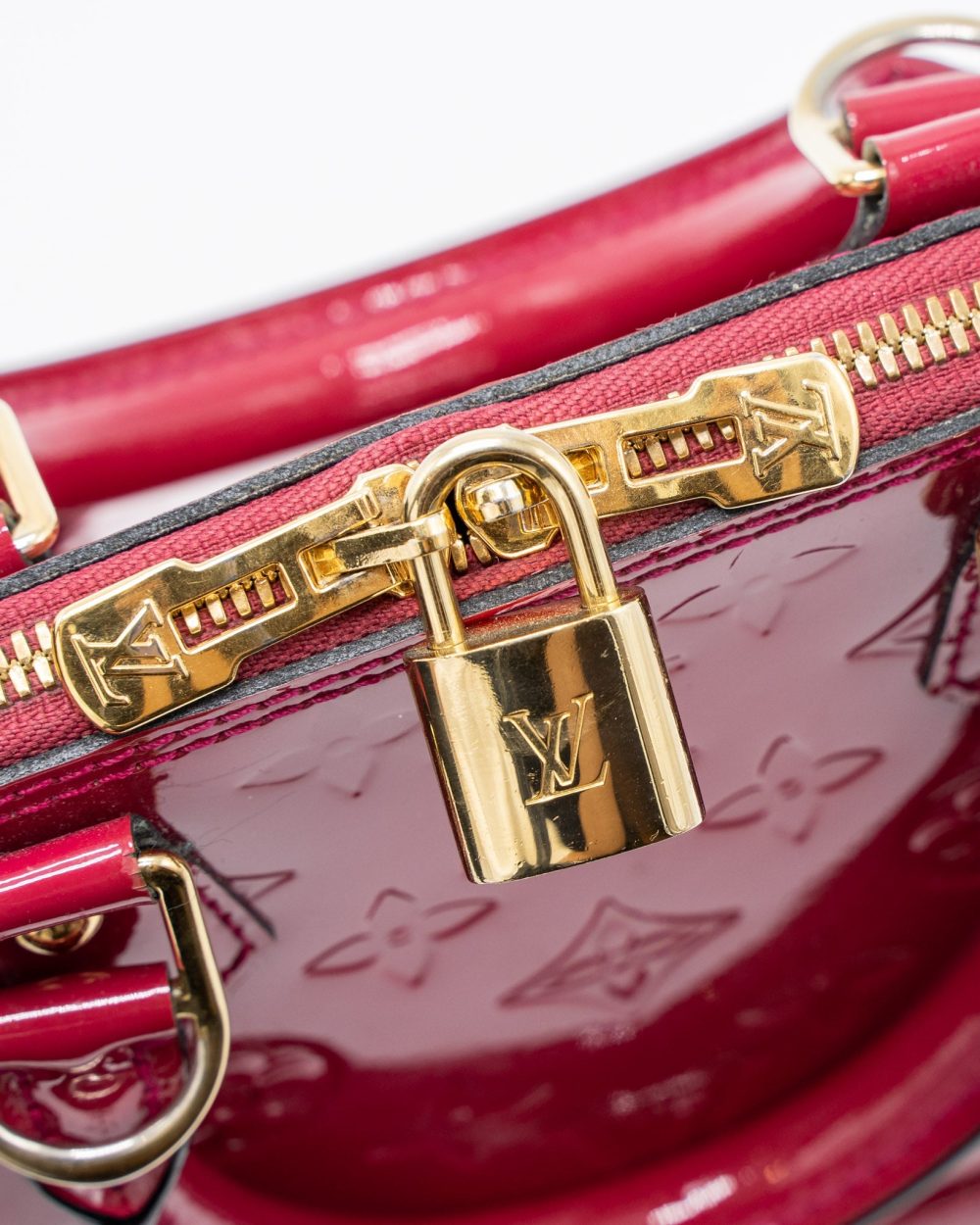 AAA Replica Louis Vuitton LV ALMA BB MONOGRAM VERNIS PINK GHW