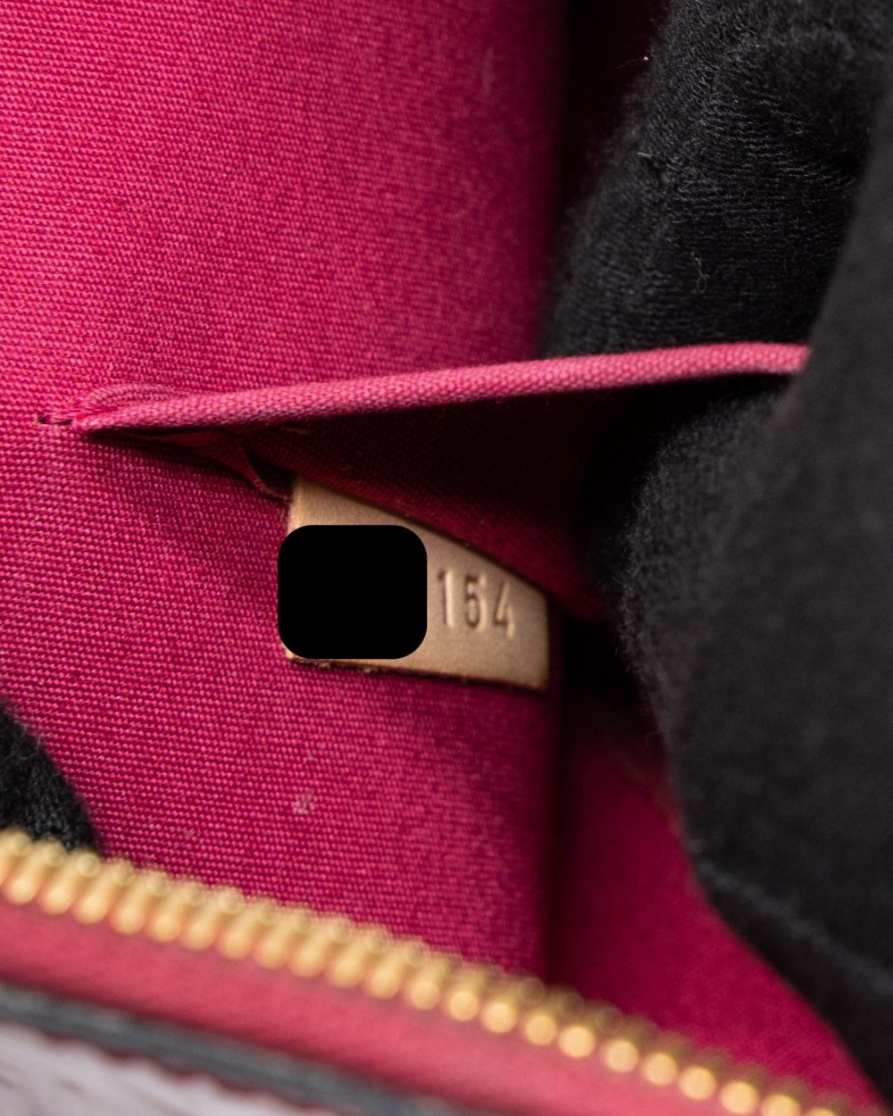AAA Replica Louis Vuitton LV ALMA BB MONOGRAM VERNIS PINK GHW