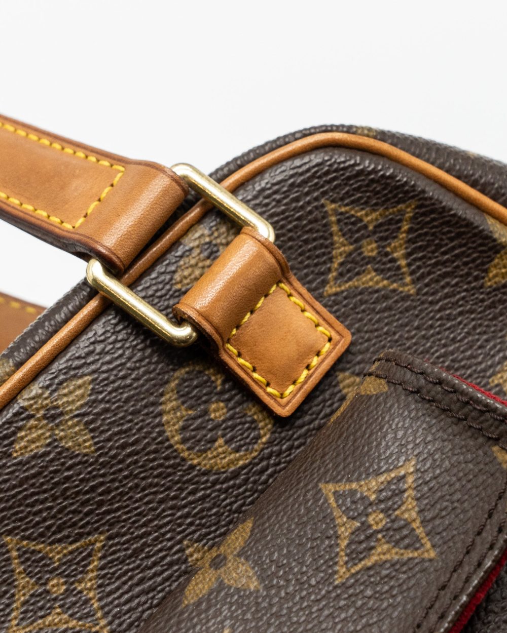 AAA Replica Louis Vuitton LV VINTAGE TOP HANDLE BAG MONOGRAM CANVAS GHW