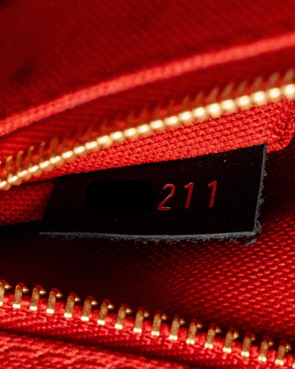 AAA Replica Louis Vuitton LV ONTHEGO MM MONOGRAM/MONOGRAM REVERSE CANVAS GHW