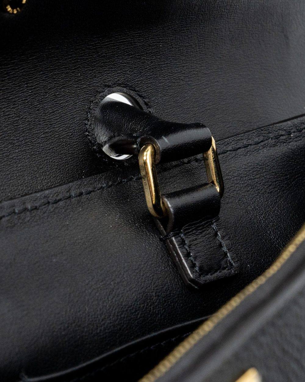 AAA Replica Louis Vuitton LV FLAP SHOULDER BAG CALFSKIN BLACK GHW